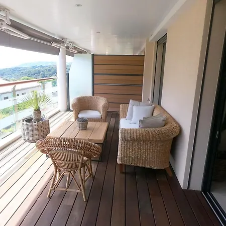 דירה Beautiful With Swimming Pool In